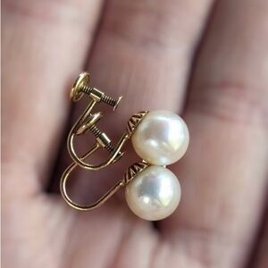 14K Solid Gold Vintage Earrings with Genuine Pearls.
